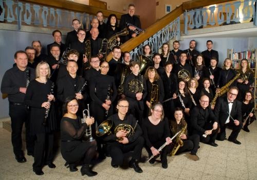 Das Städtische Blasorchester Heidenheim mit Instrumenten Das Städtische Blasorchester Heidenheim mit Instrumenten