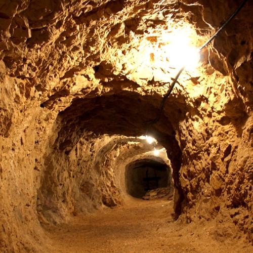 Stollengang beleuchtet, Foto: Stadt Heidenheim Stollengang beleuchtet, Foto: Stadt Heidenheim