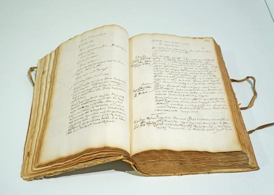 1400x1000-Gemeinderatsprotokoll_1605_StadtarchivDSC03875