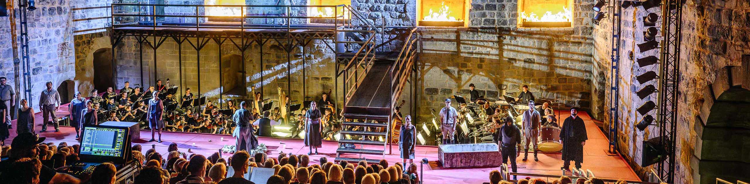 Szene aus "Elektra" Opernfestspiele 2025, Foto: Oliver Vogel